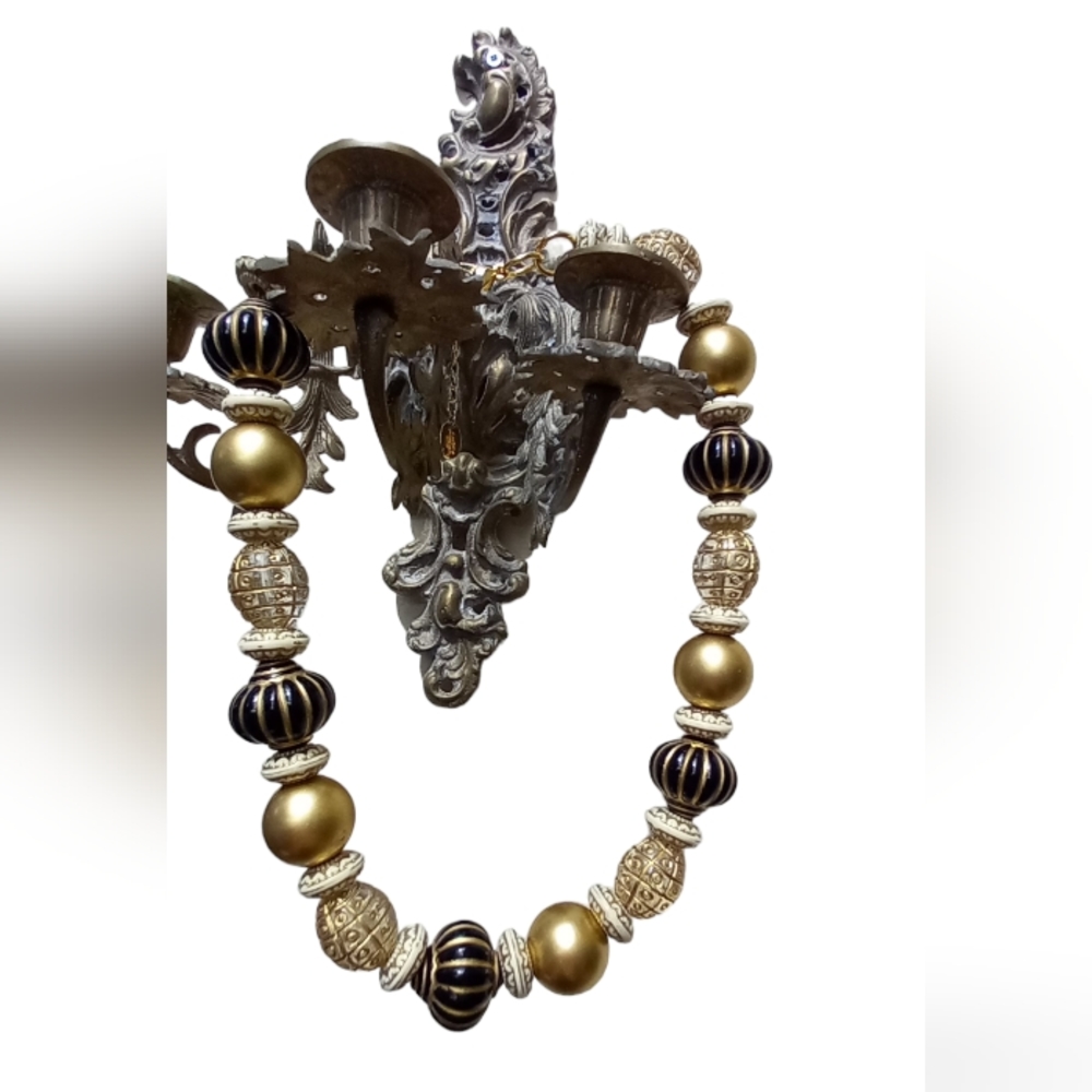 Amrita Singh Choker